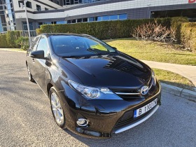 Toyota Auris Hybrid|Panorama|Keyless|NAVI, снимка 1 - Автомобили и джипове - 45426176
