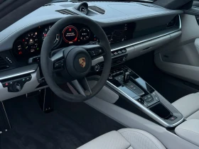 Porsche 911 TURBO/ COUPE/ CARBON/ BOSE/ 360/ MATRIX/ PANO/ , снимка 10