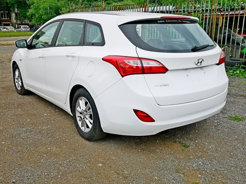 Hyundai I30 1.6CRDI-136кс EURO 6, снимка 4 - Автомобили и джипове - 43338532
