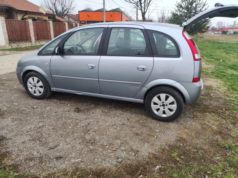 Opel Meriva, снимка 7 - Автомобили и джипове - 44695962