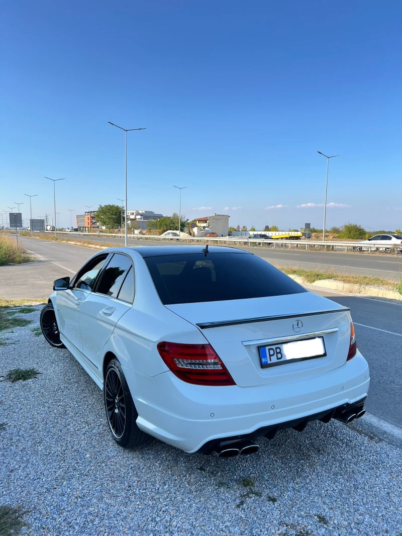 Mercedes-Benz C 250 4 MATIC - AMG , снимка 6 - Автомобили и джипове - 47333253