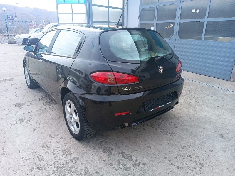 Alfa Romeo 147 1.9JTD 167000km!, снимка 5 - Автомобили и джипове - 48129517