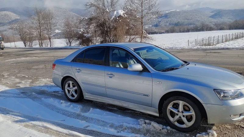 Hyundai Sonata 2.0CRDi klimatronik 2008г. Кожа , снимка 4 - Автомобили и джипове - 48487853