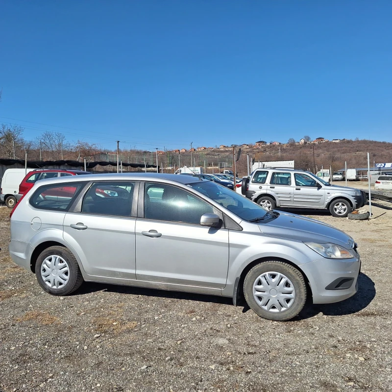 Ford Focus 1.6, снимка 7 - Автомобили и джипове - 49379828