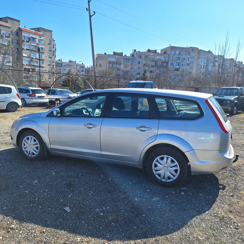 Ford Focus 1.6, снимка 3 - Автомобили и джипове - 49379828