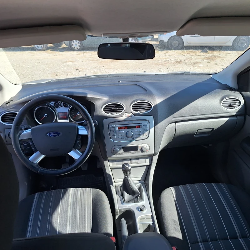 Ford Focus 1.6, снимка 10 - Автомобили и джипове - 49379828