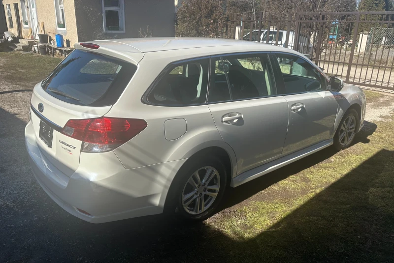 Subaru Legacy 2.0i AWD, снимка 8 - Автомобили и джипове - 49400065