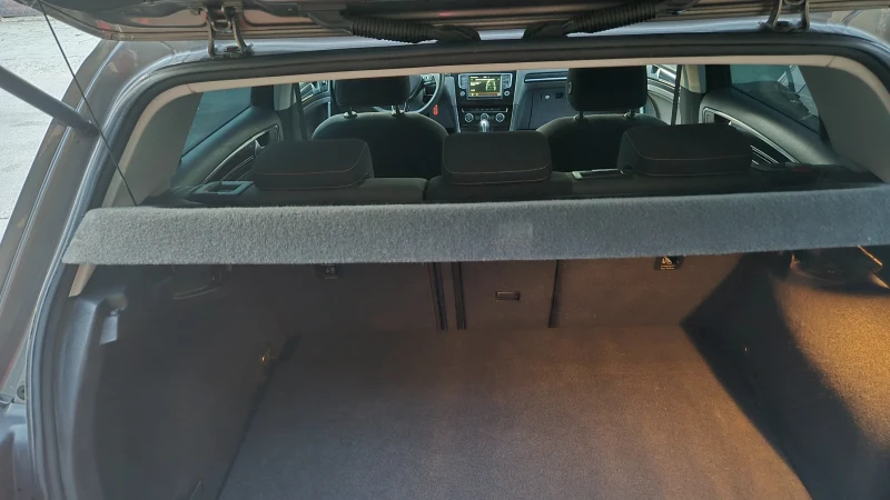 VW Golf 7 1.4 TGI Euro 6, снимка 14 - Автомобили и джипове - 51371269