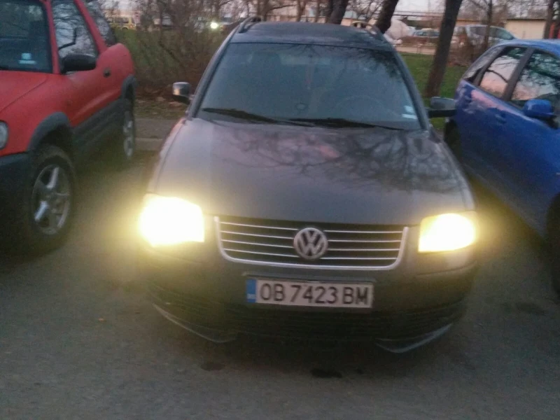 VW Passat, снимка 8 - Автомобили и джипове - 52711208