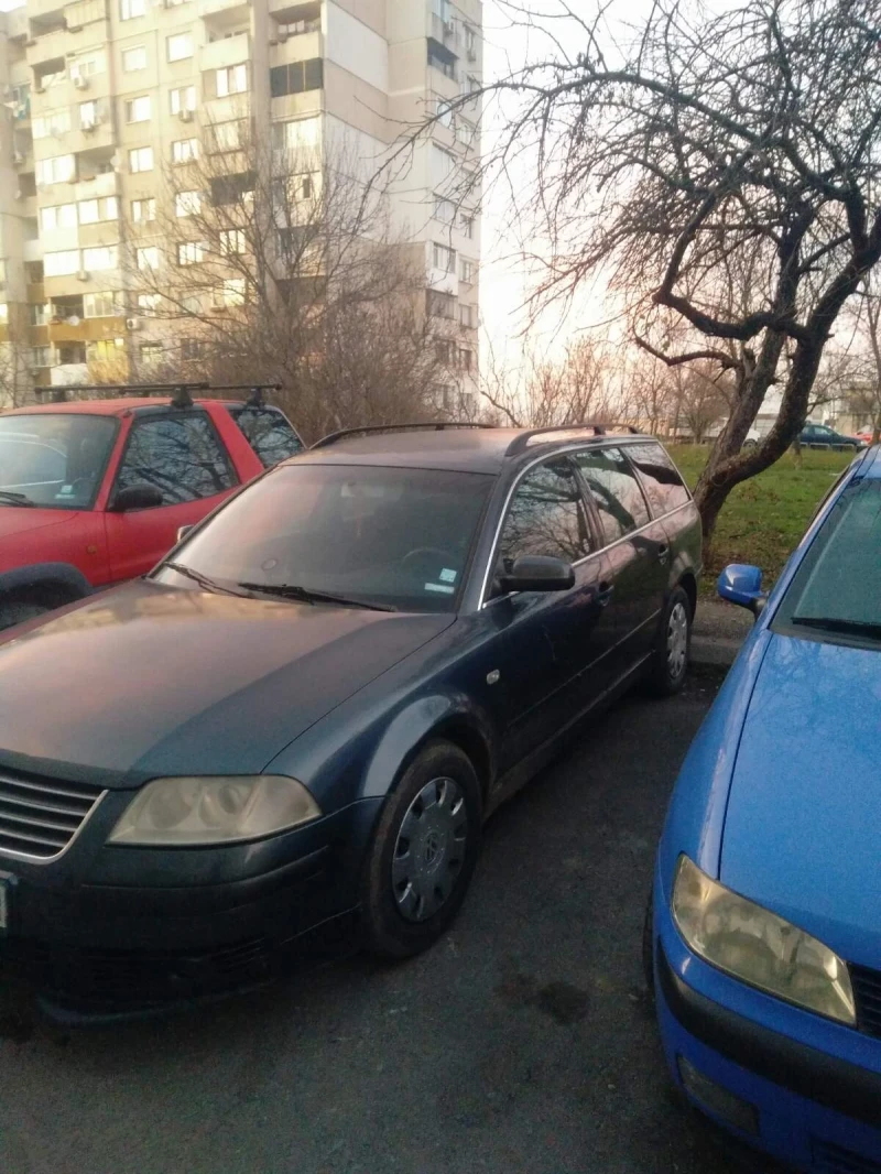 VW Passat, снимка 2 - Автомобили и джипове - 52711208