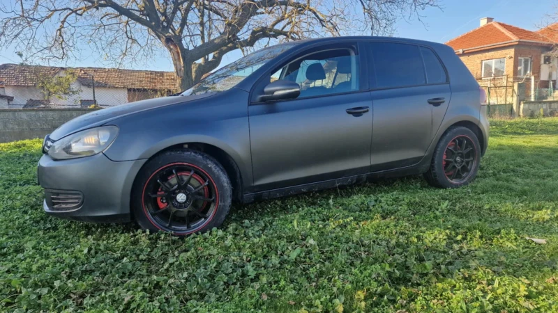 VW Golf, снимка 13 - Автомобили и джипове - 52842616