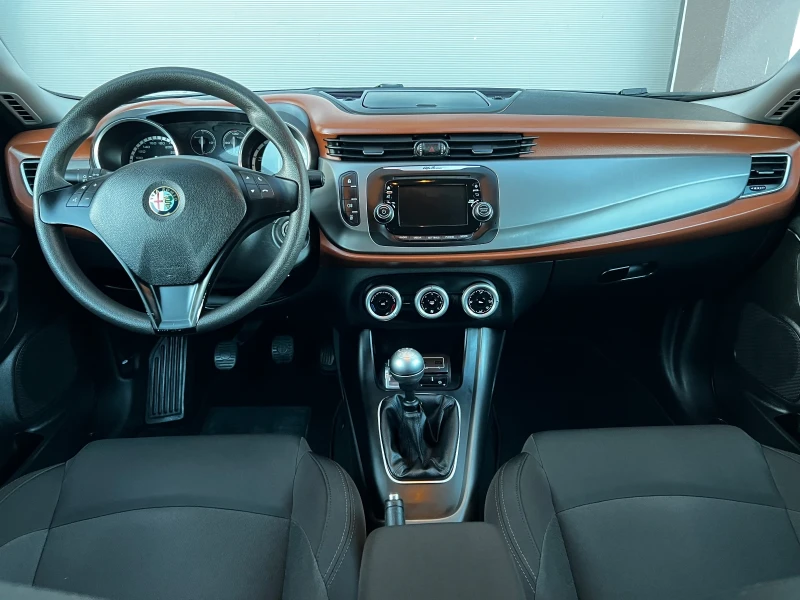 Alfa Romeo Giulietta 1.4i TURBO FACELIFT EURO 6B KTEO, 6CK, ИТАЛИЯ , снимка 9 - Автомобили и джипове - 53169245