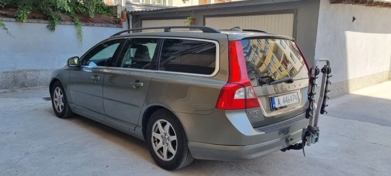 Volvo V70, снимка 3 - Автомобили и джипове - 47834291