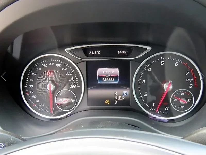 Mercedes-Benz A 200 W176, снимка 9 - Автомобили и джипове - 55800366