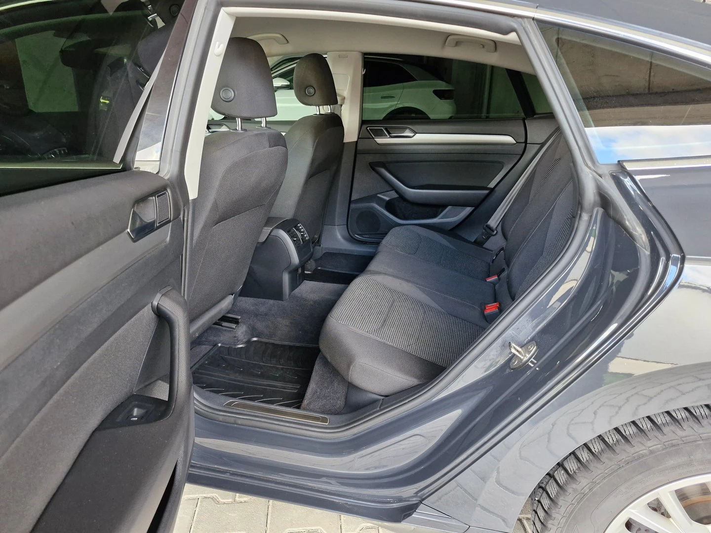 VW Arteon 2.0 TDI BMT | Mobile.bg � ����������� 3