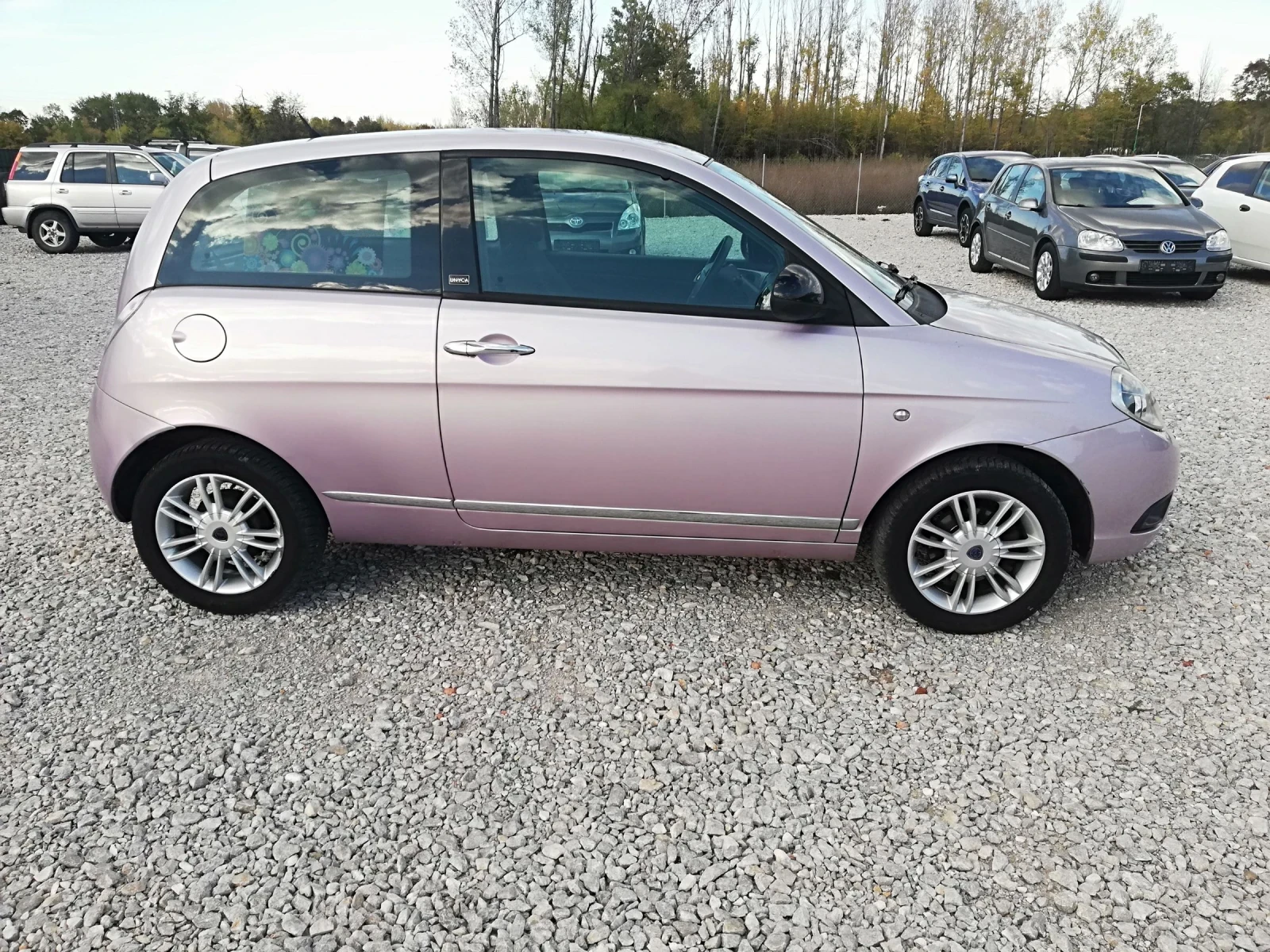 Lancia Ypsilon 1.3m-jet KLI 75 | Mobile.bg — изображение 6