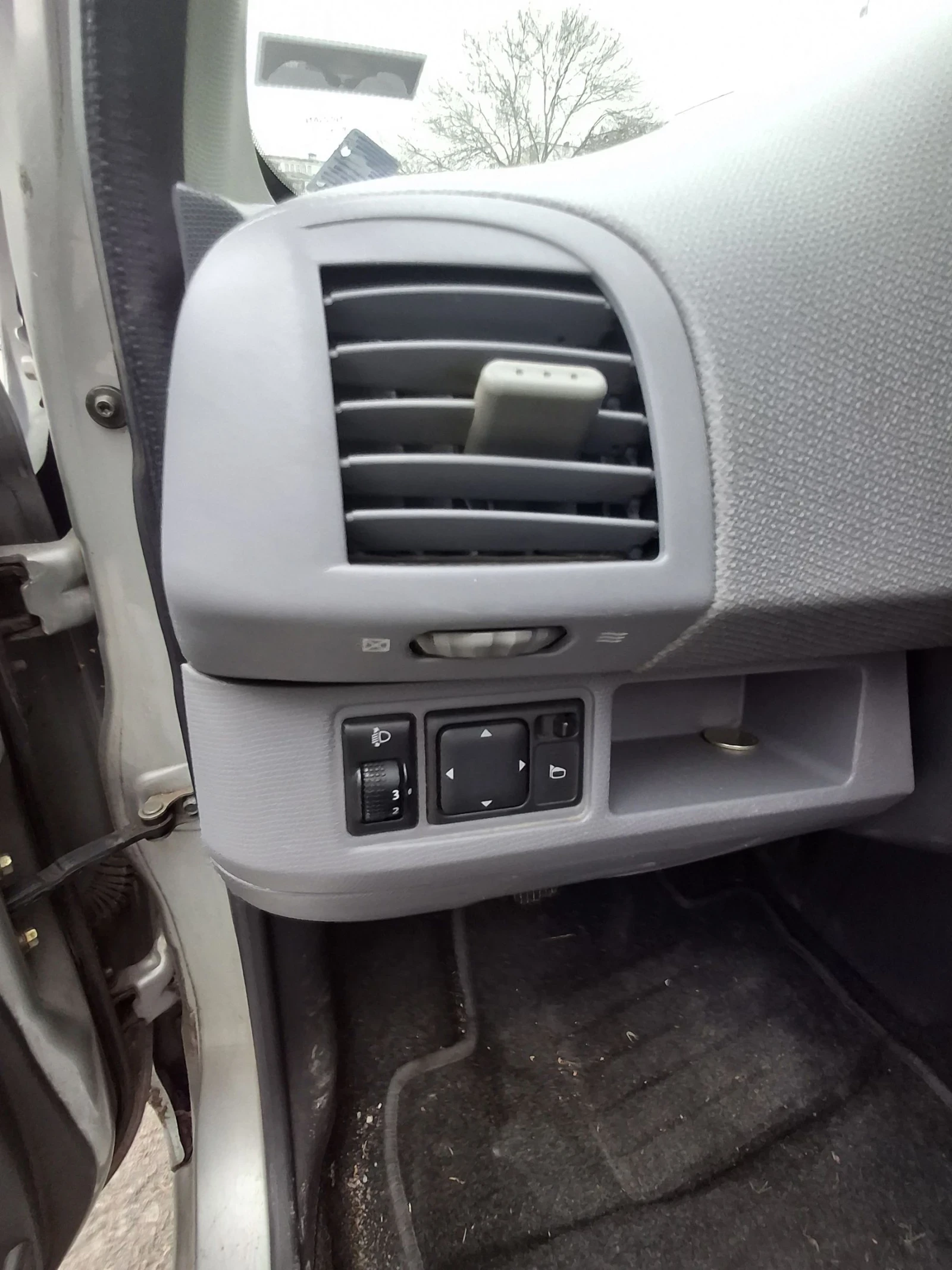 Nissan Micra  - изображение 10