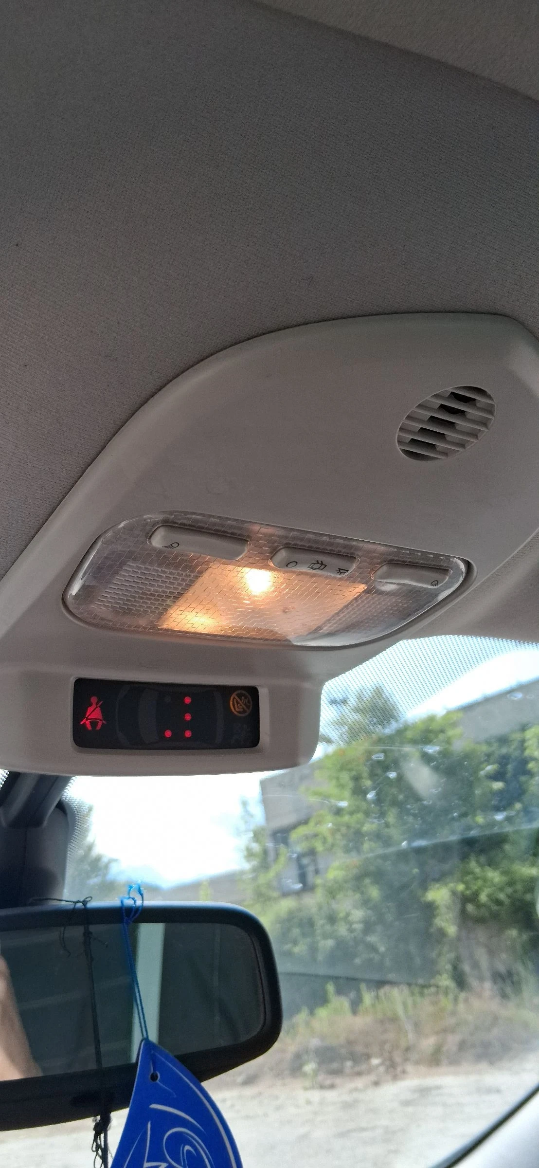 Peugeot 3008 1.6HDI 112HP | Mobile.bg � ����������� 11