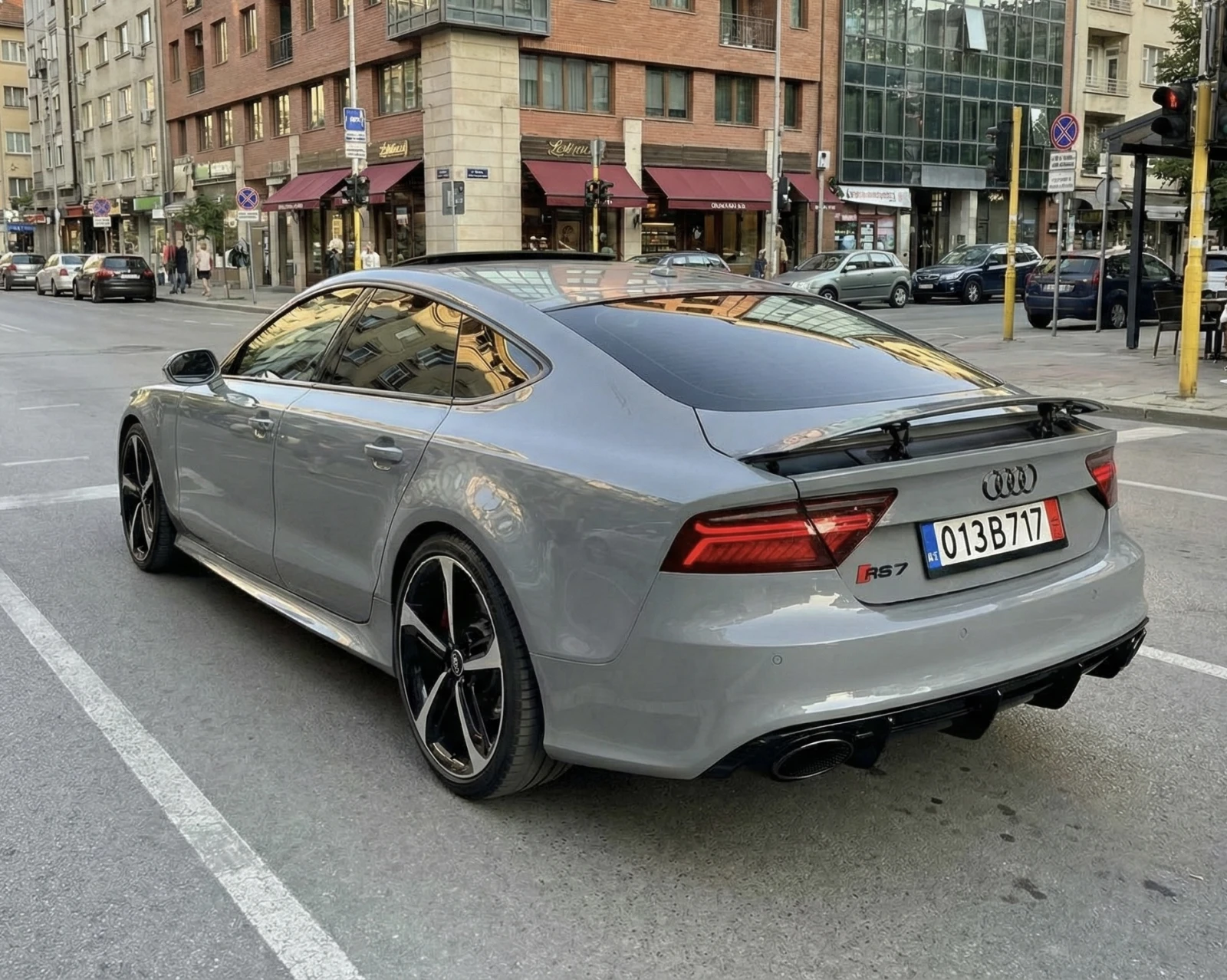 Audi Rs7 Audi RS7 Carbon Edition ПЪЛНА ИСТОРИЯ - изображение 2