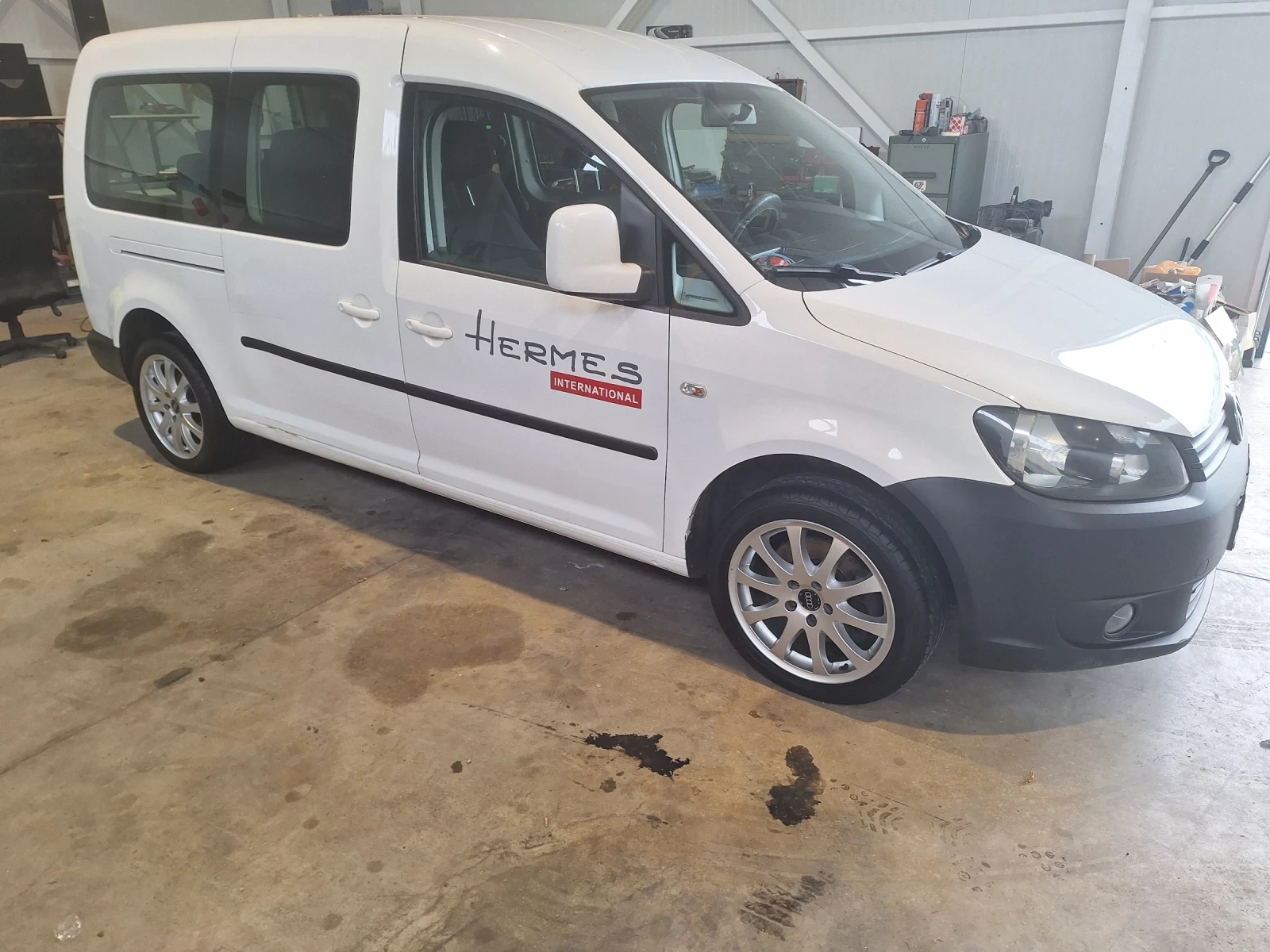 VW Caddy Maxi 1.6 103hp - изображение 4