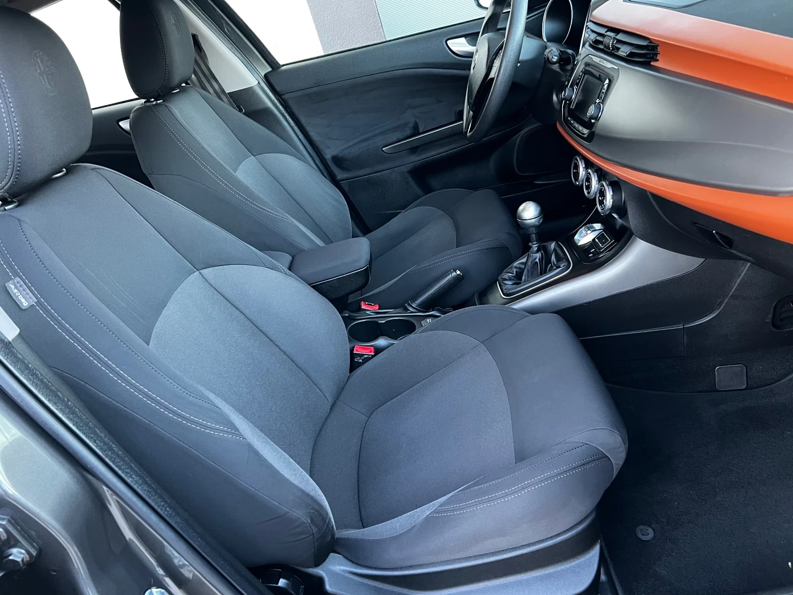 Alfa Romeo Giulietta 1.4i TURBO FACELIFT EURO 6B KTEO, 6CK, ������  | Mobile.bg � ����������� 13