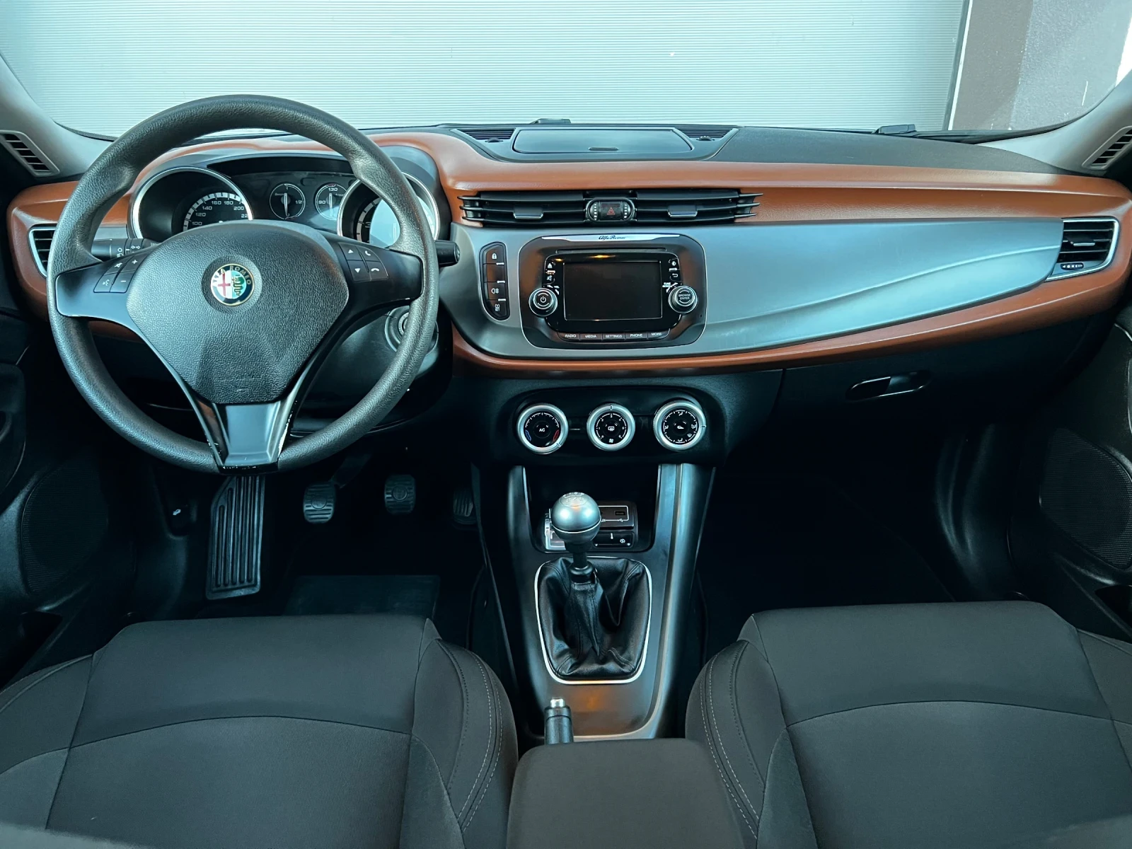 Alfa Romeo Giulietta 1.4i TURBO FACELIFT EURO 6B KTEO, 6CK, ИТАЛИЯ  - изображение 9