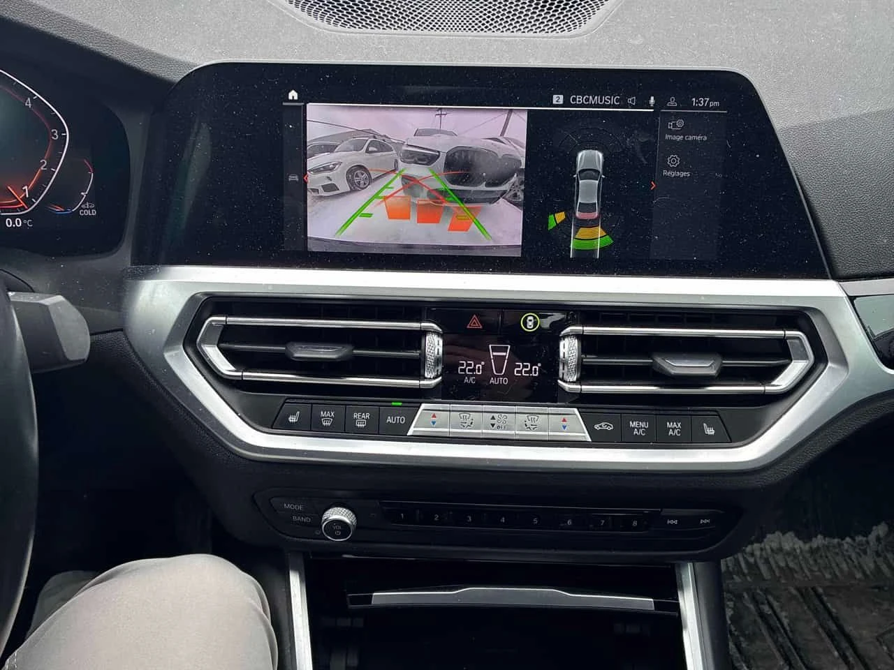 BMW 330 * 330i xDrive * CARFAX * ЦЕНА ДО БГ - изображение 8