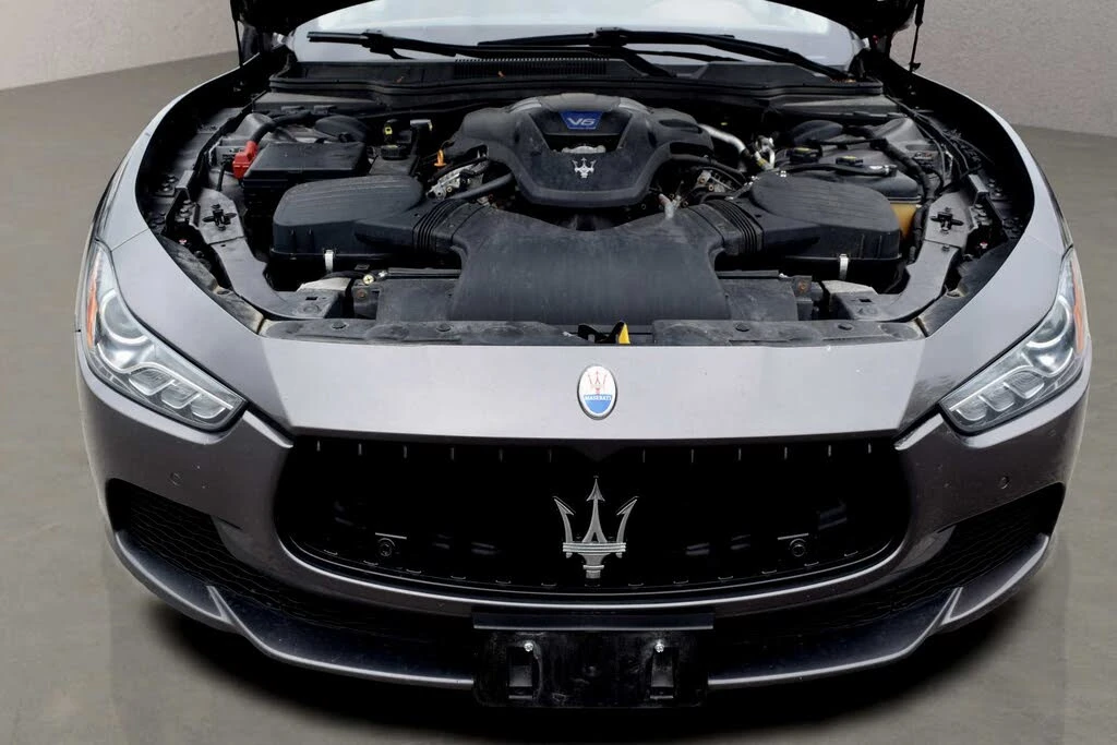 Maserati Ghibli AWD * HeadUp* AвтоКредит* (ЦЕНА ДО БГ), снимка 2 - Автомобили и джипове - 53831190