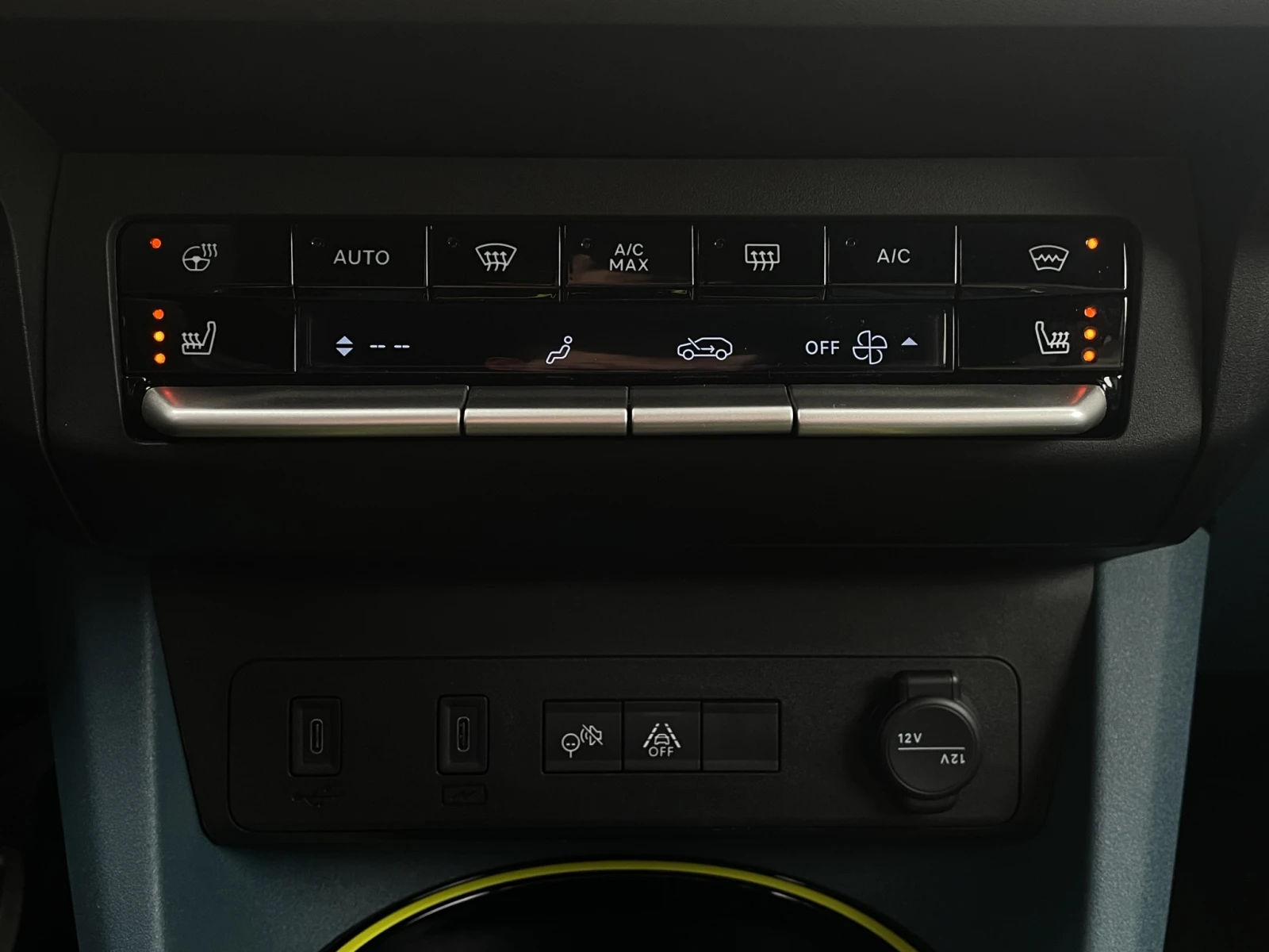 Fiat Grande Panda LA PRIMA 1.2 Hybrid 48V Petrol 110 hp eDCT | Mobile.bg � ����������� 17