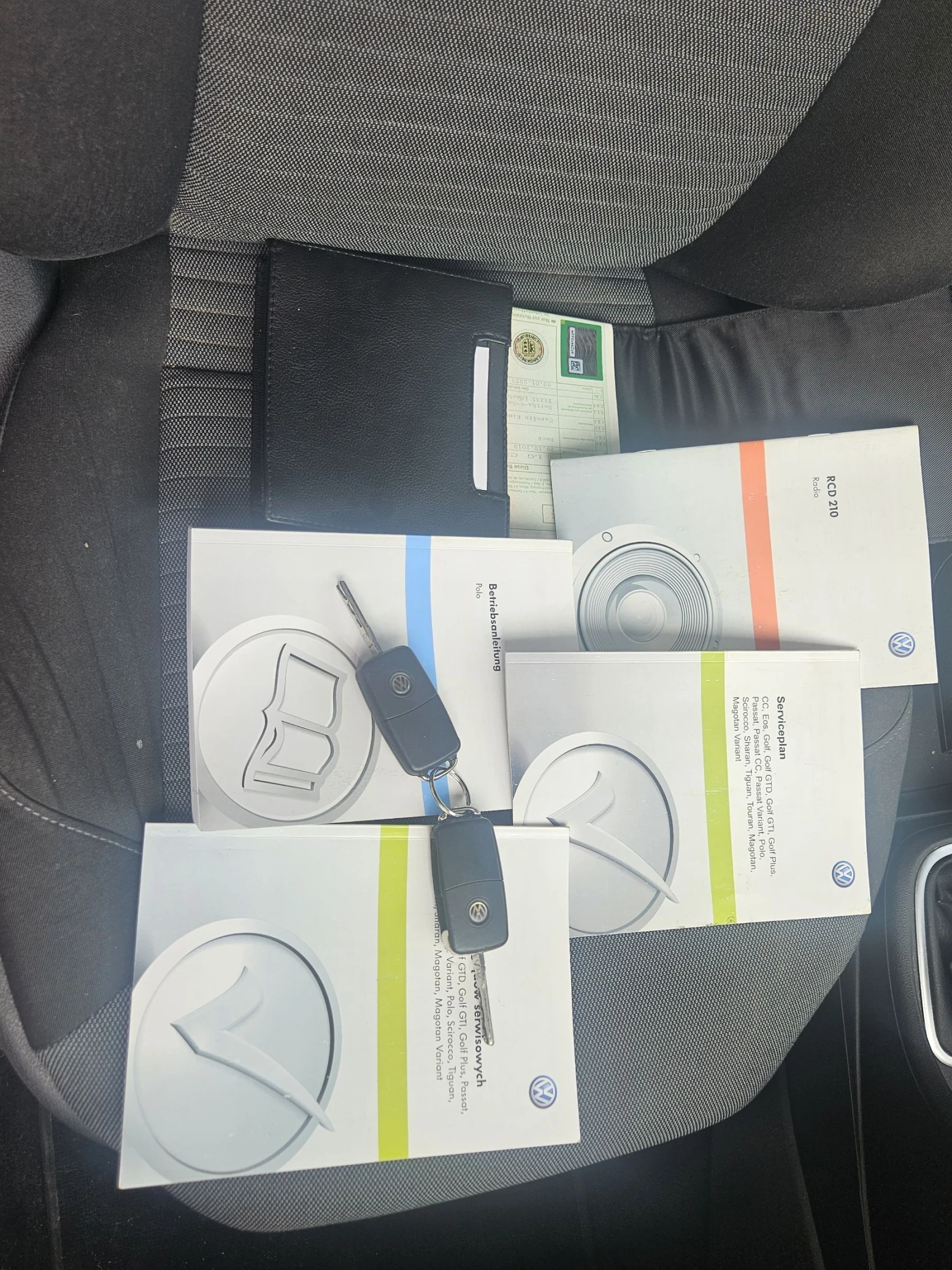 VW Polo 1.4.BENZIN.80.kc2011.г, снимка 9 - Автомобили и джипове - 53963778