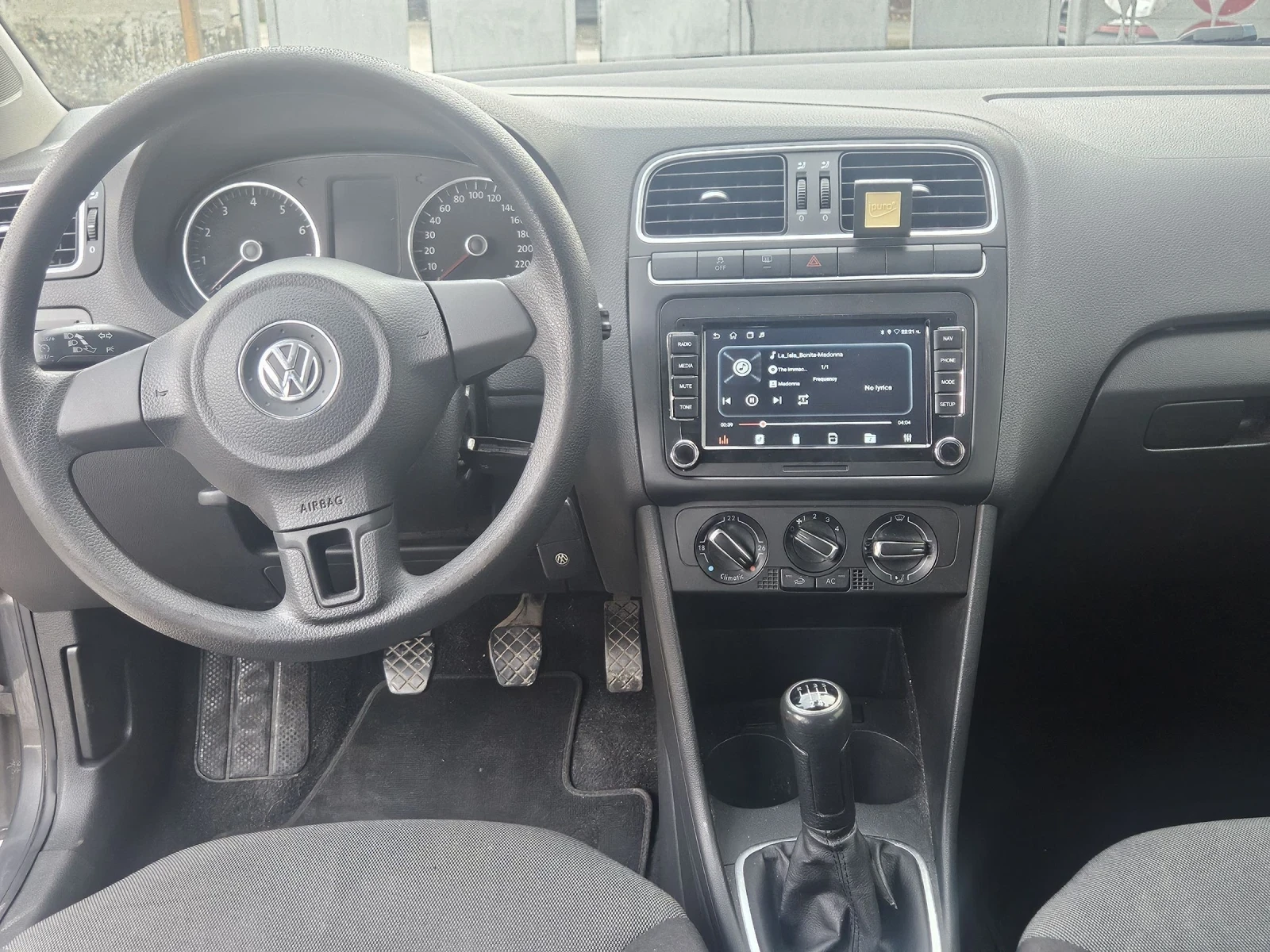 VW Polo 1.4.BENZIN.80.kc2011.г, снимка 8 - Автомобили и джипове - 53963778