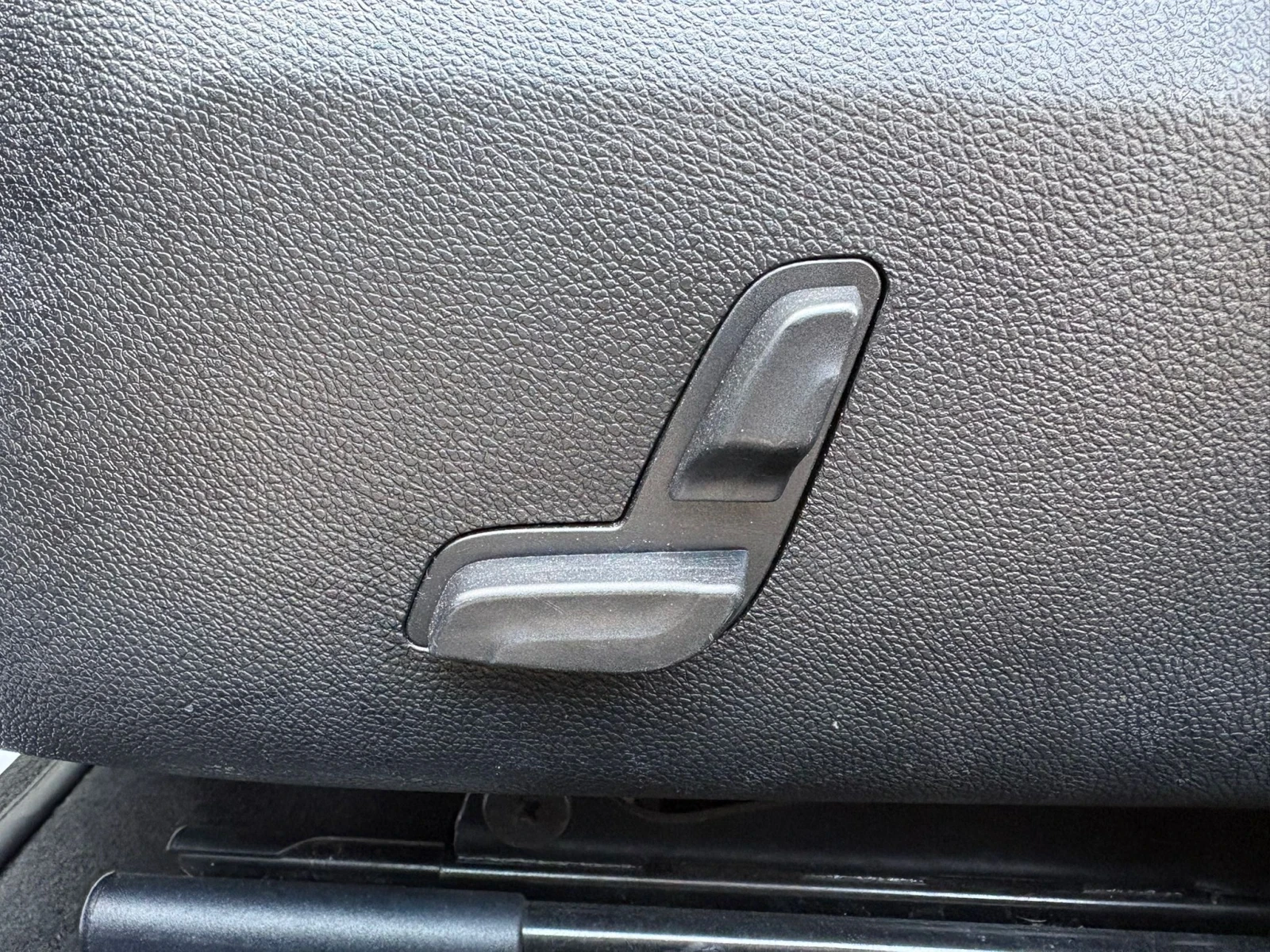 Mercedes-Benz CLS 250 D AMG* 4 MATIC* FACE* ЛИЗИНГ* БАРТЕР, снимка 13 - Автомобили и джипове - 54277286