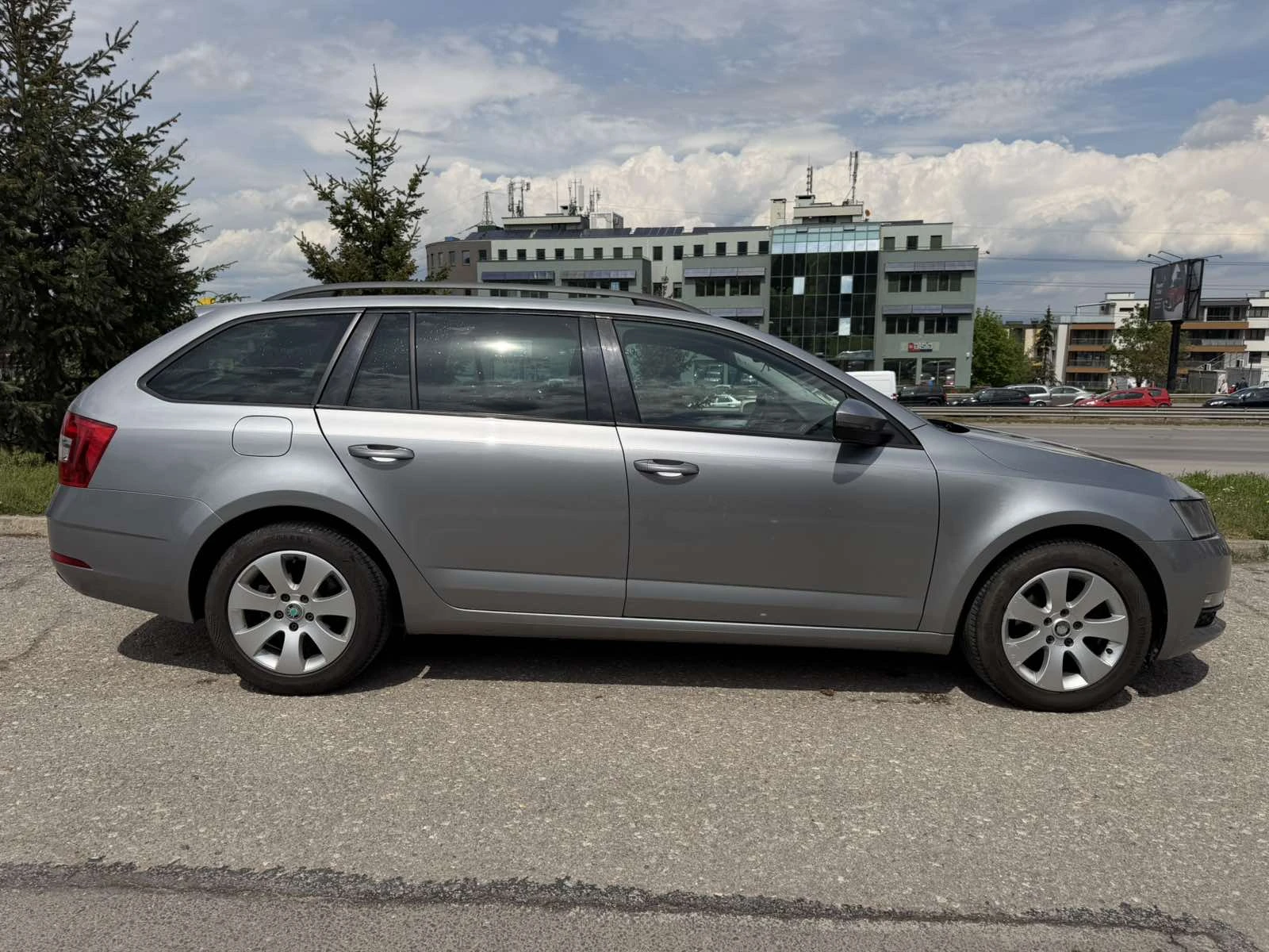 Skoda Octavia 1.6TDI 116ph, снимка 4 - Автомобили и джипове - 54354796