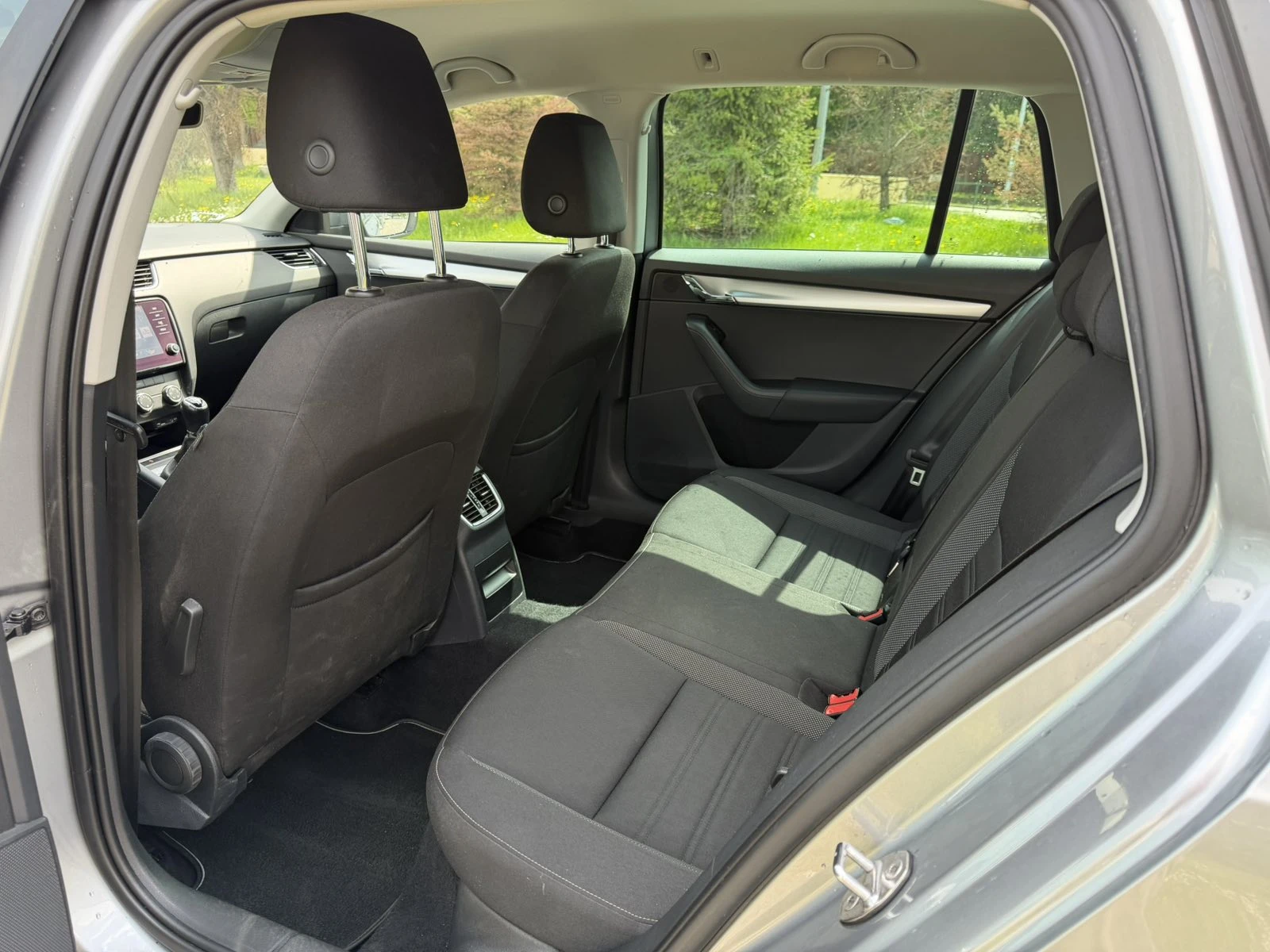 Skoda Octavia 1.6TDI 116ph, снимка 10 - Автомобили и джипове - 54354796