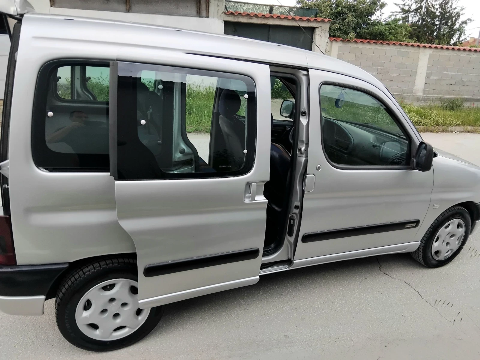 Citroen Berlingo 2.0HDI.90k.+ КЛИМА. 2002г.ТОП///, снимка 5 - Автомобили и джипове - 54527046
