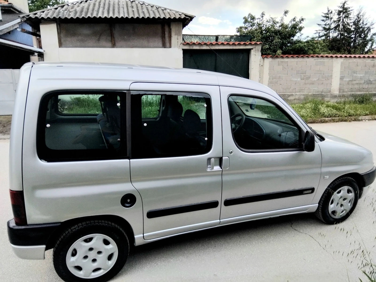 Citroen Berlingo 2.0HDI.90k.+ КЛИМА. 2002г.ТОП///, снимка 4 - Автомобили и джипове - 54527046