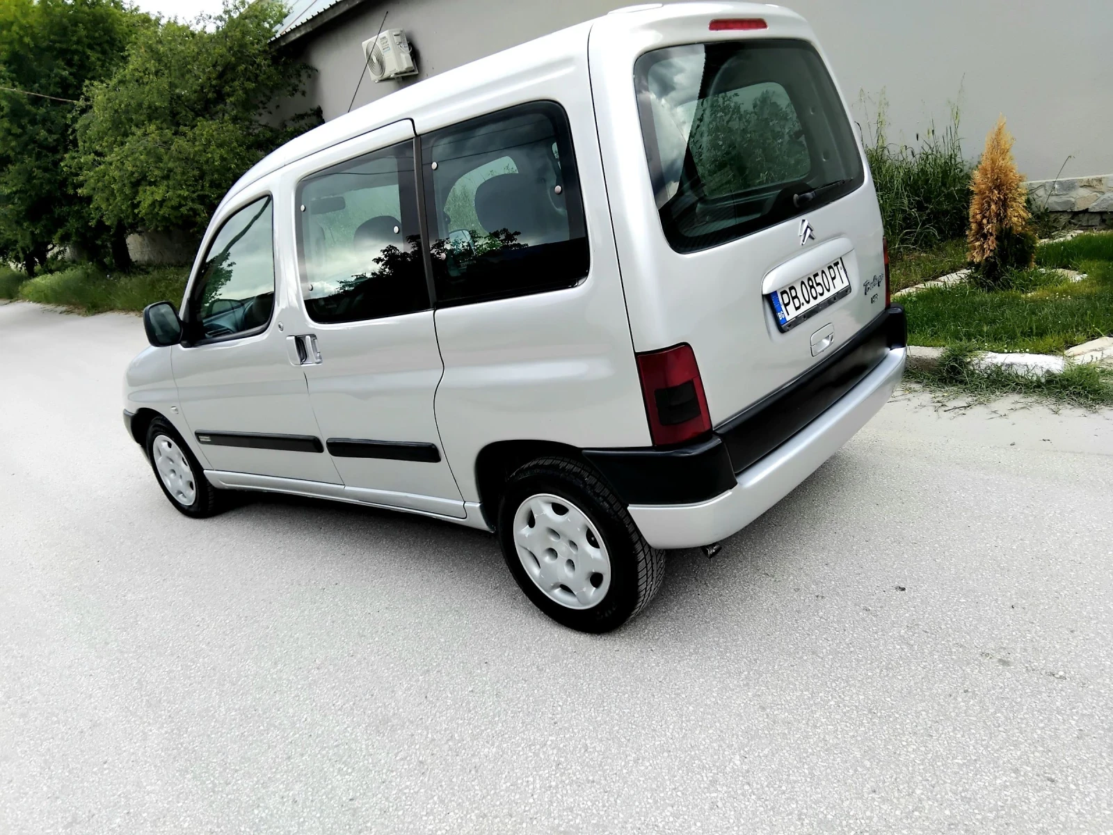 Citroen Berlingo 2.0HDI.90k.+ КЛИМА. 2002г.ТОП///, снимка 2 - Автомобили и джипове - 54527046