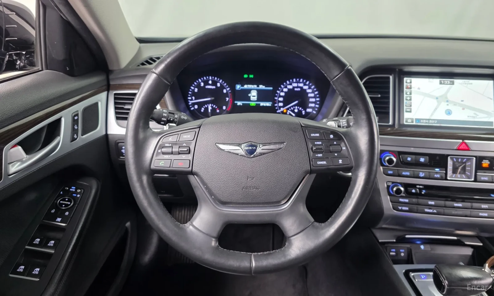 Genesis G80 3.3 GDI AWD, снимка 8 - Автомобили и джипове - 54628625