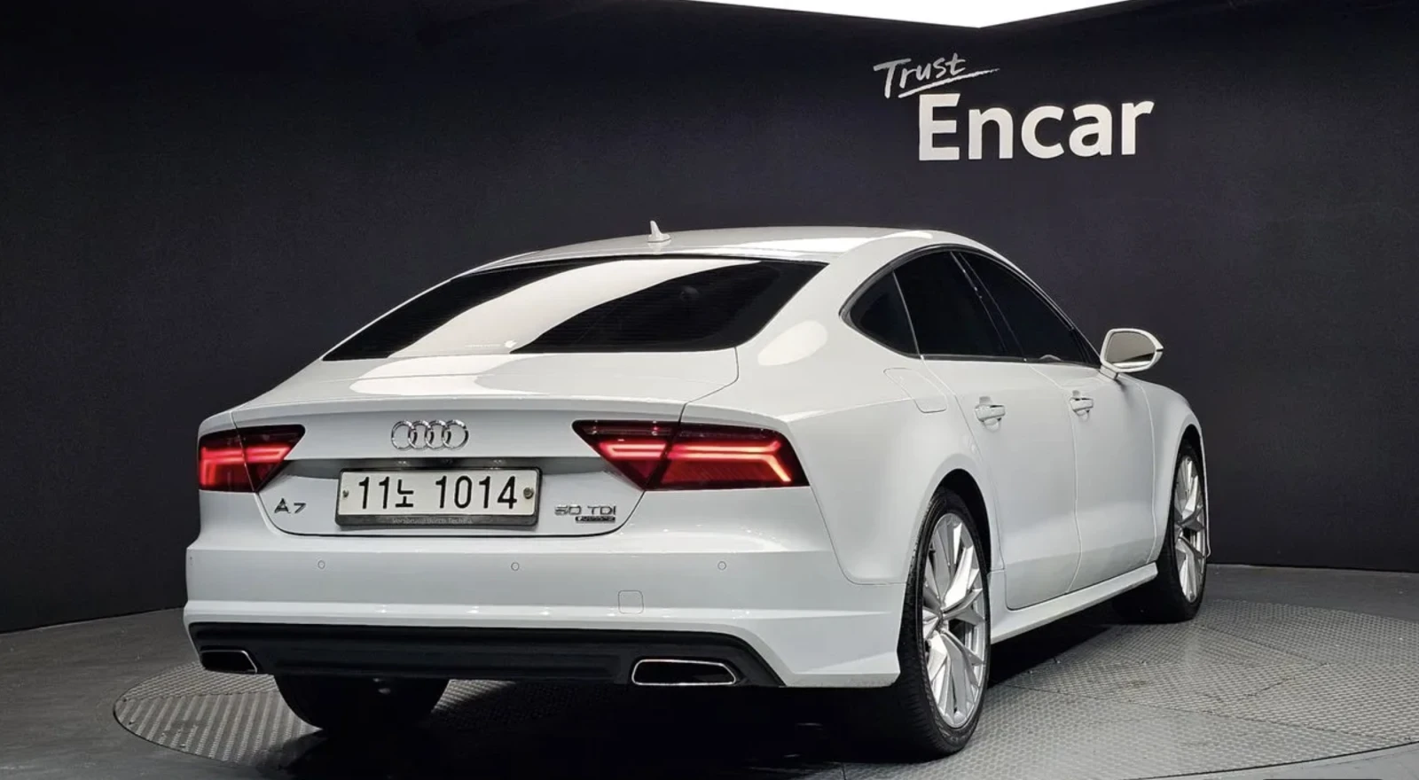 Audi A7 TDI / S-Line / CARFAX, снимка 4 - Автомобили и джипове - 54744864