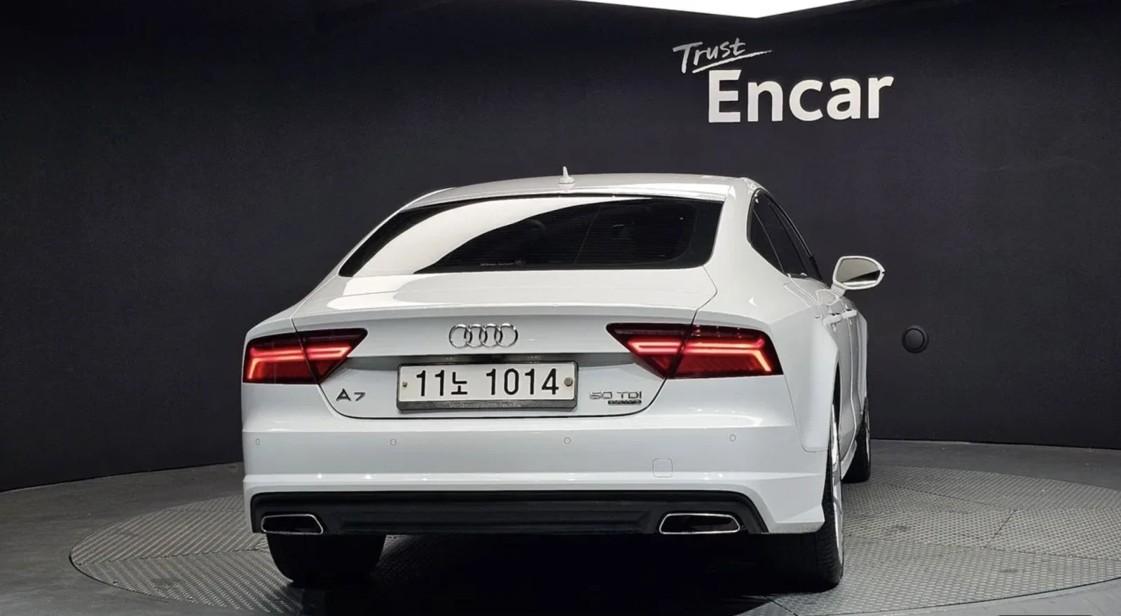 Audi A7 TDI / S-Line / CARFAX, снимка 3 - Автомобили и джипове - 54744864
