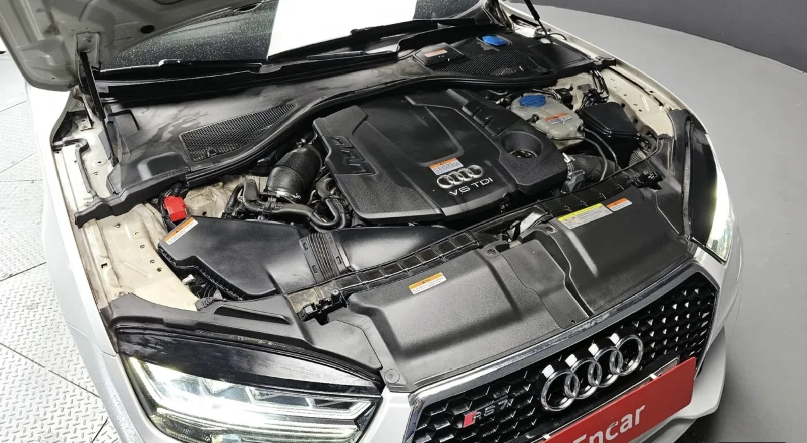 Audi A7 TDI / S-Line / CARFAX, снимка 10 - Автомобили и джипове - 54744864