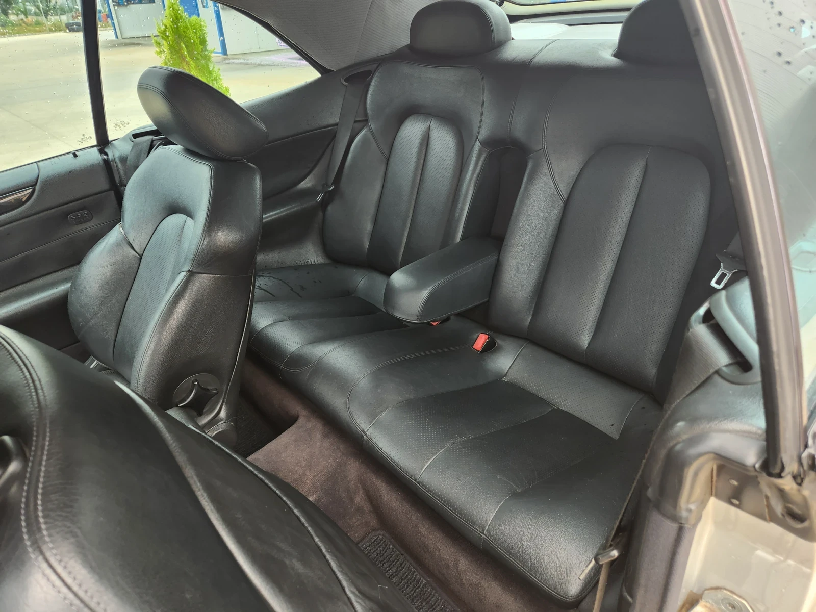 Mercedes-Benz CLK 320i Кабриолет , снимка 9 - Автомобили и джипове - 55406400