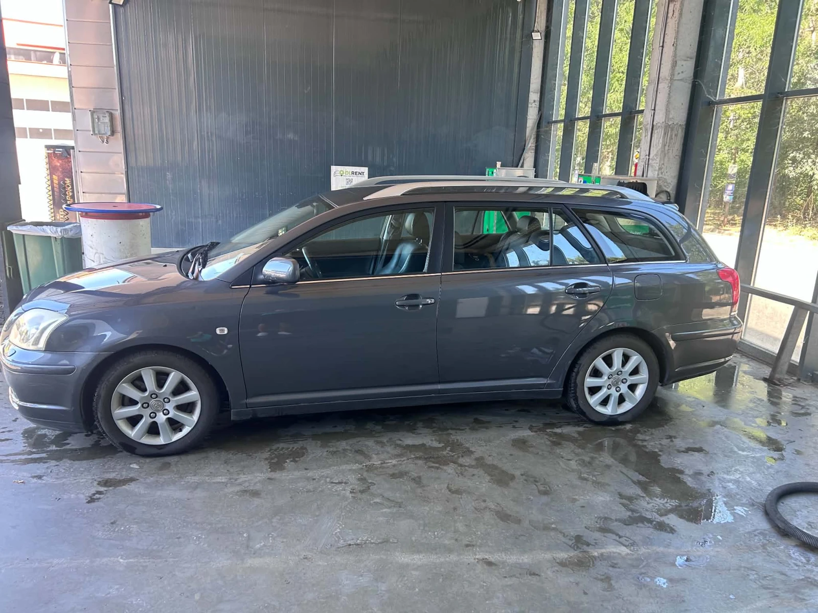 Toyota Avensis, снимка 3 - Автомобили и джипове - 55804587
