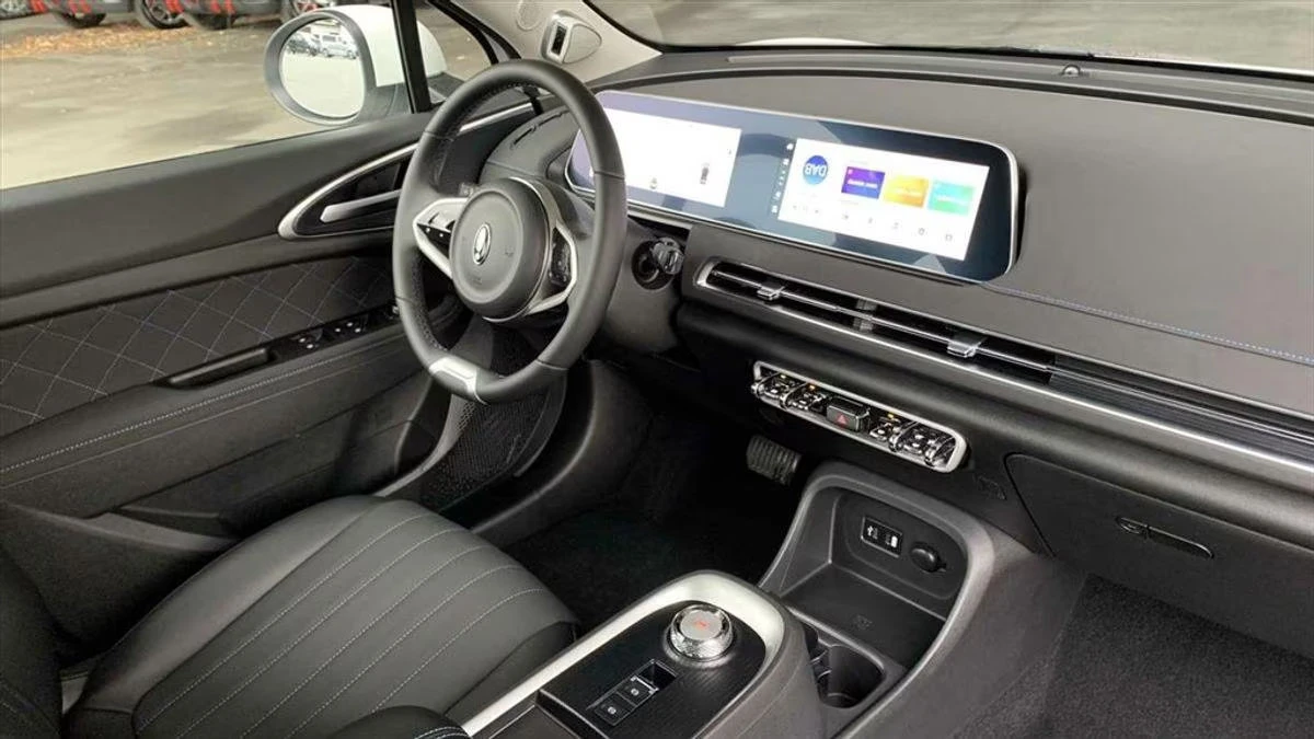 GWM ORA 03 300/171HP/LED/360/NAVI/CPLAY/KLESS/657q, снимка 9 - Автомобили и джипове - 55837059