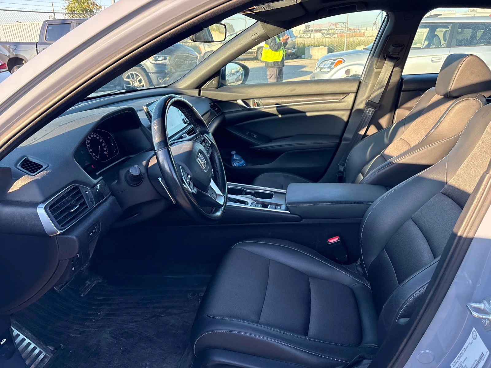 Honda Accord * Sport * CARFAX * ОПЦИЯ ЗА ФИНАНСИРАНЕ , снимка 5 - Автомобили и джипове - 56002326