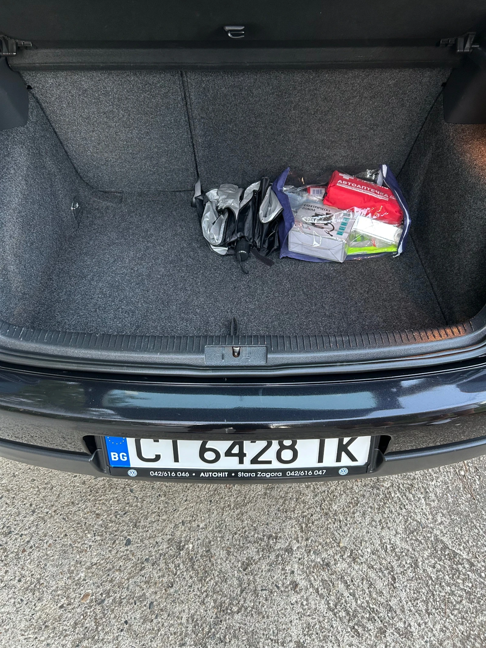 VW Golf 1.6, снимка 12 - Автомобили и джипове - 56134180