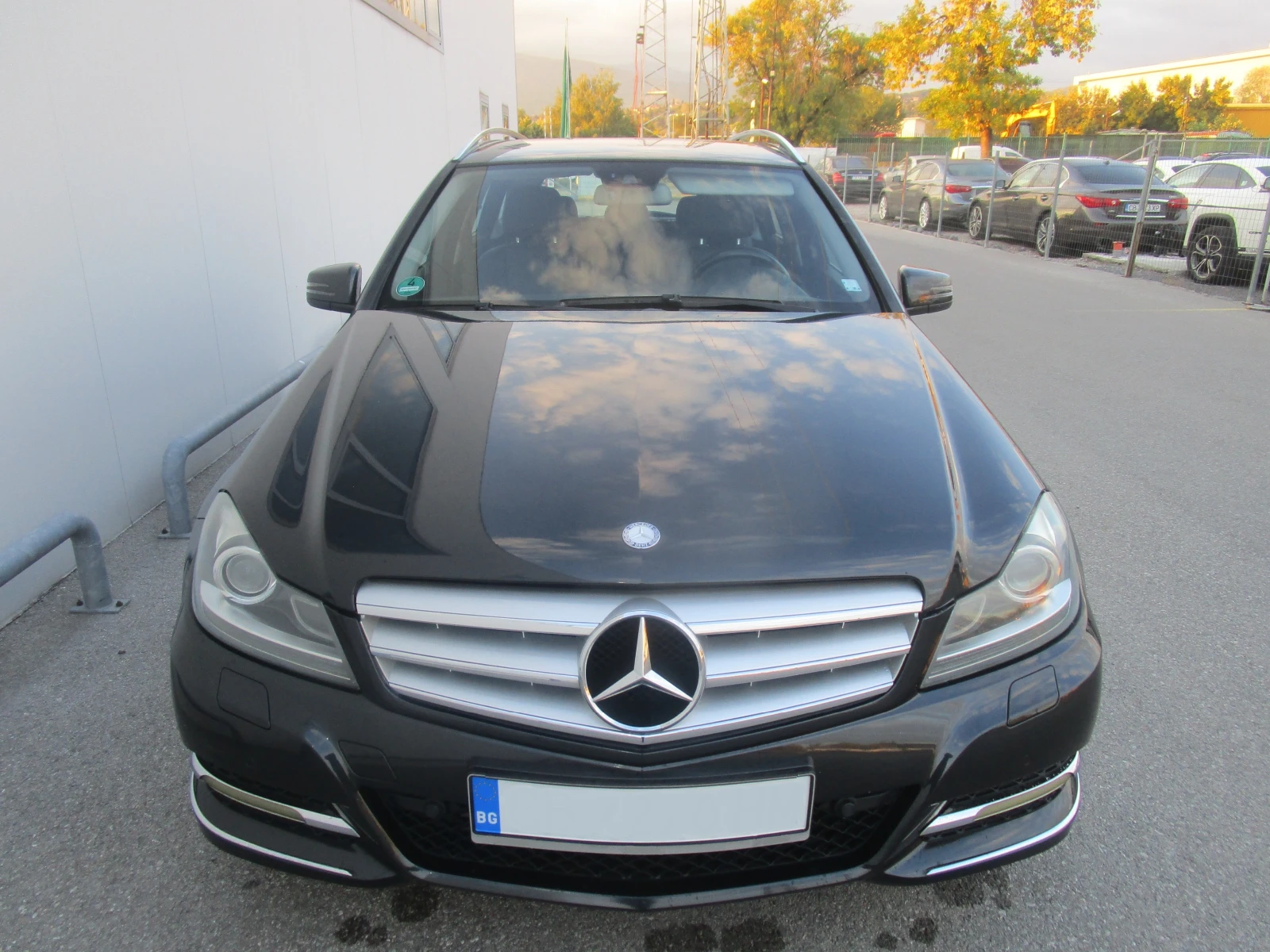 Mercedes-Benz C 220 CDI, снимка 2 - Автомобили и джипове - 56247634