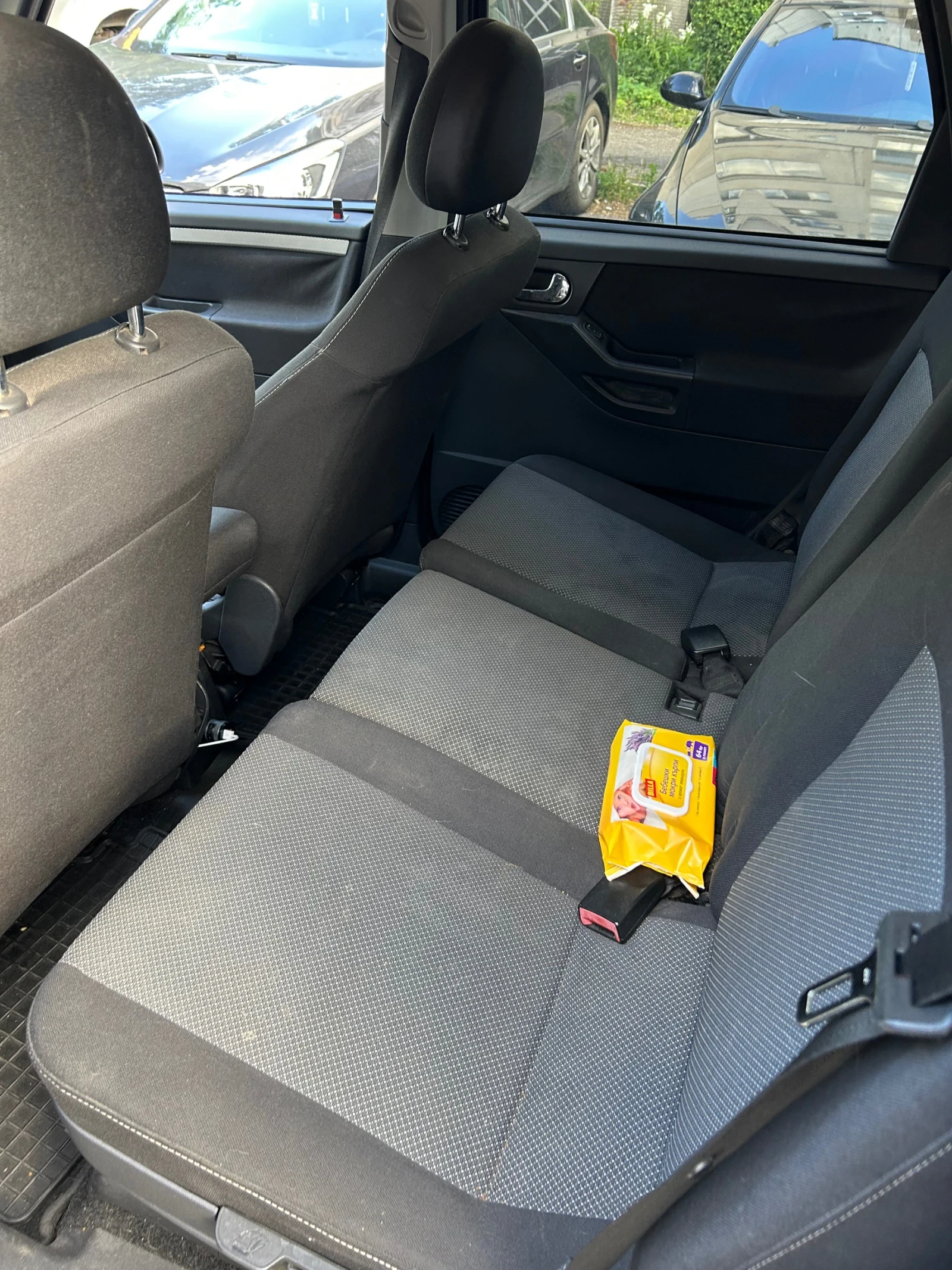 Opel Meriva, снимка 9 - Автомобили и джипове - 56259944