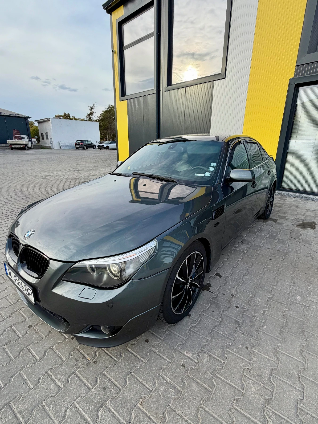 BMW 530 M57 218кс 