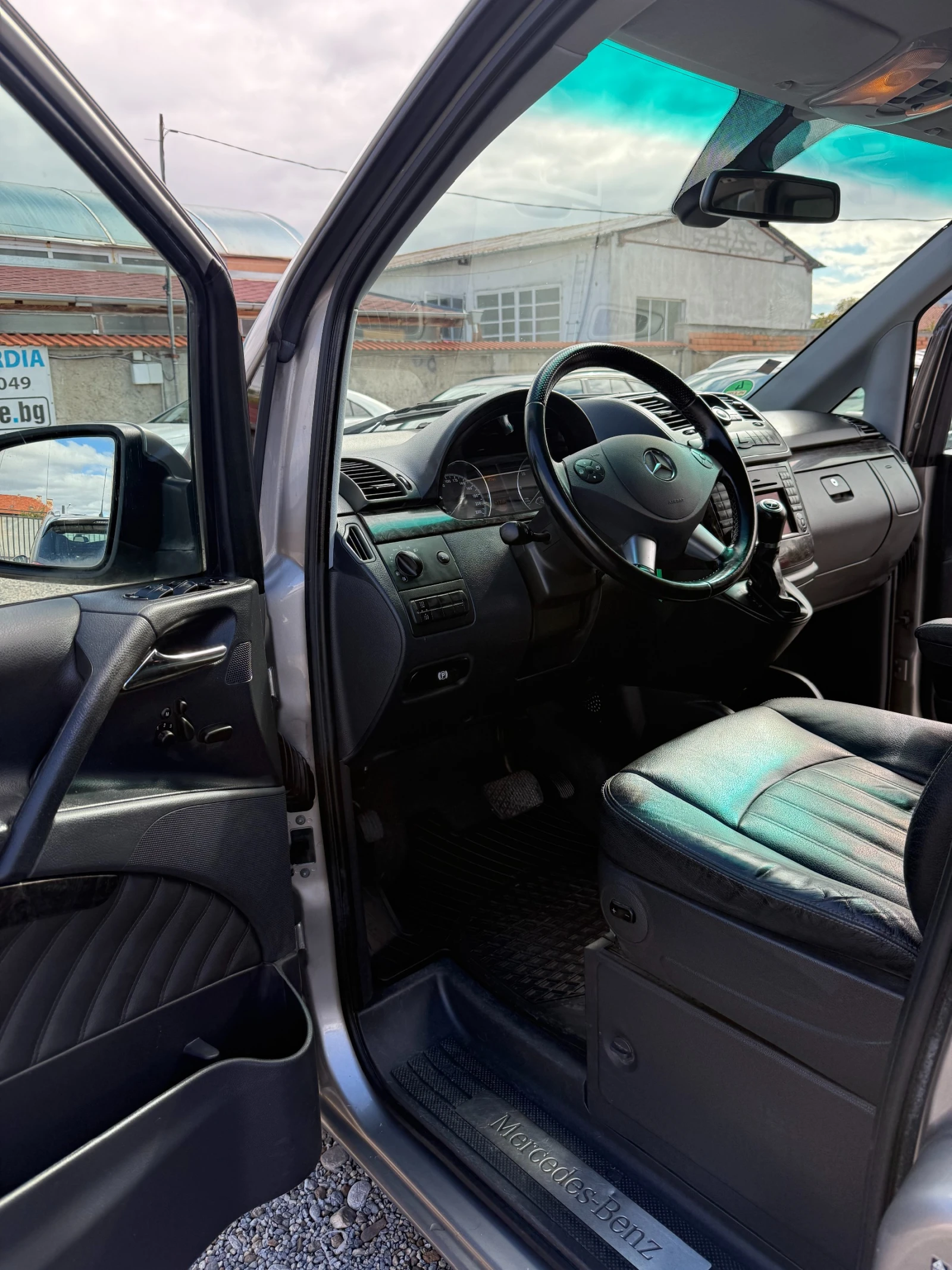 Mercedes-Benz Viano 3.0 CDI | 7+ 1, снимка 6 - Автомобили и джипове - 56723556